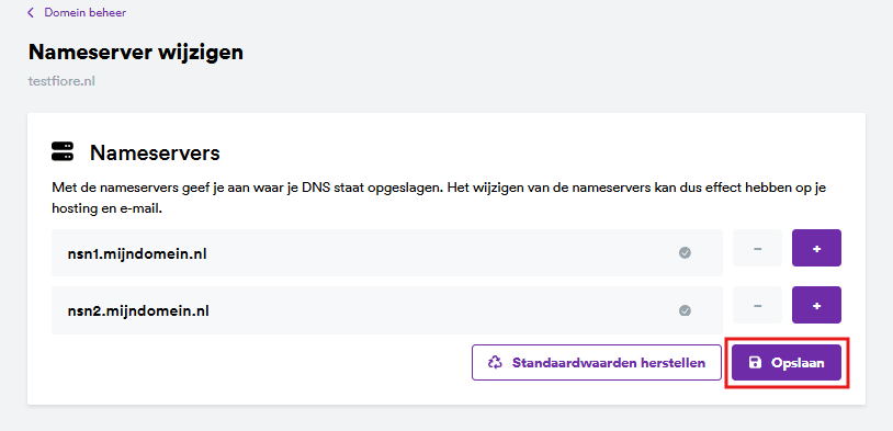 Schermafbeelding van Mijn Account › Beheren naast Domeinnaam › Nameserver wijzigen › Wijzigen. De huidige nameservers. Rechts het plusteken, onderaan Opslaan